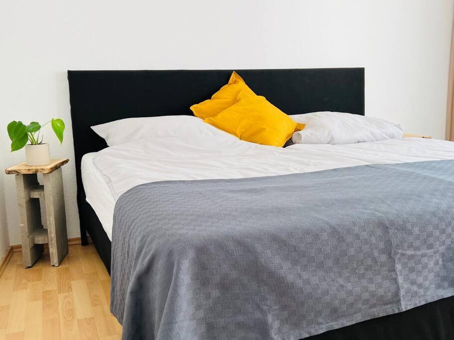 Zentrales Grosszuegiges Apartment Mit Dachterrasse! Bochum Exterior foto